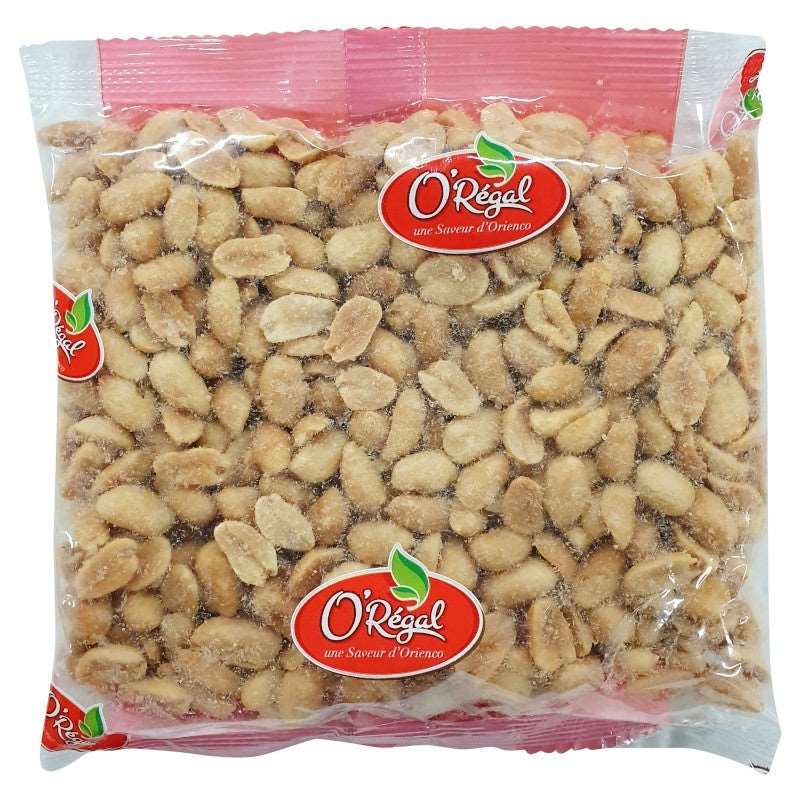 Découvrez les arachides blanchies, frites et salées O'Regal en sachet de 250g . Idéales pour les collations, voici une suggestion de recette rapide : Recette Express : Arachides Frites O'Regal Mélangez-les avec du maïs soufflé, des bretzels, des graines de tournesol et des raisins secs. Parfait pour un apéritif délicieux et rapide !